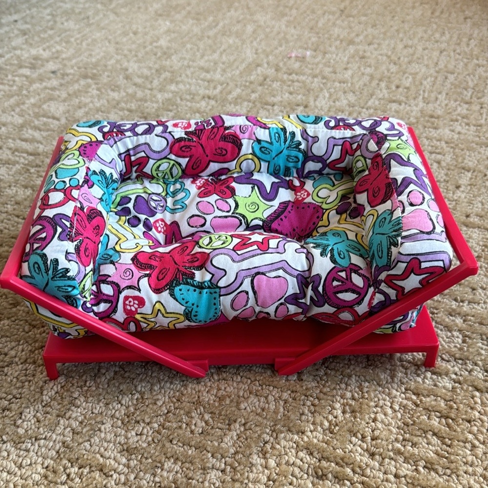 American Girl Doll Truly Me Funky Pet Bed EUC